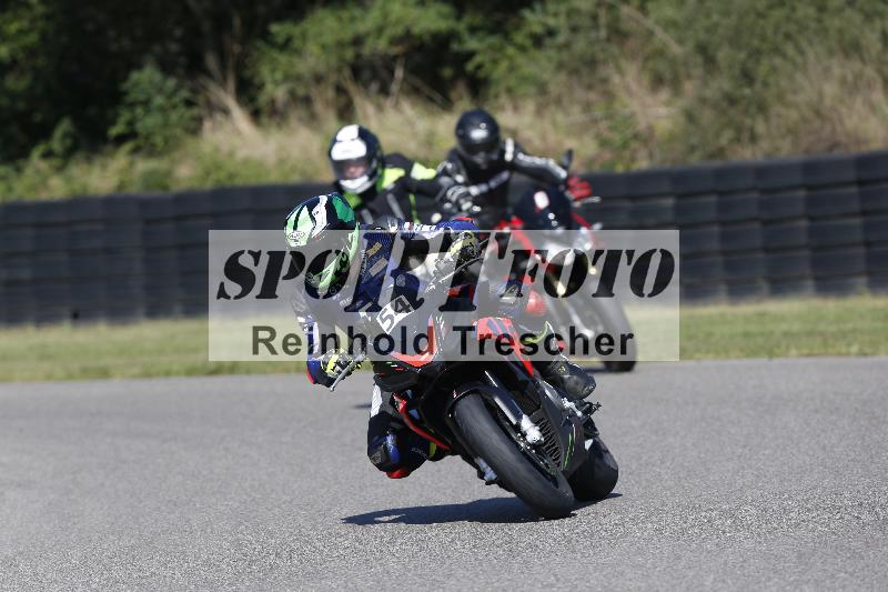 Archiv-2025/49 26.08.2025 Cornu Master School ADR/gruen-vert/54